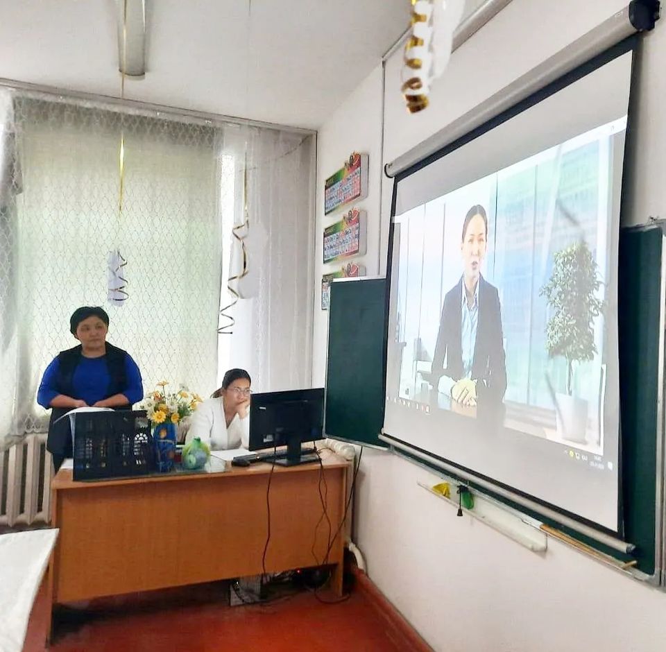 1-4 сынып оқушыларының Ата-аналарына арналған 2 сабақ өтілді. Тақырыбы: Білімдіге дүние жарық.