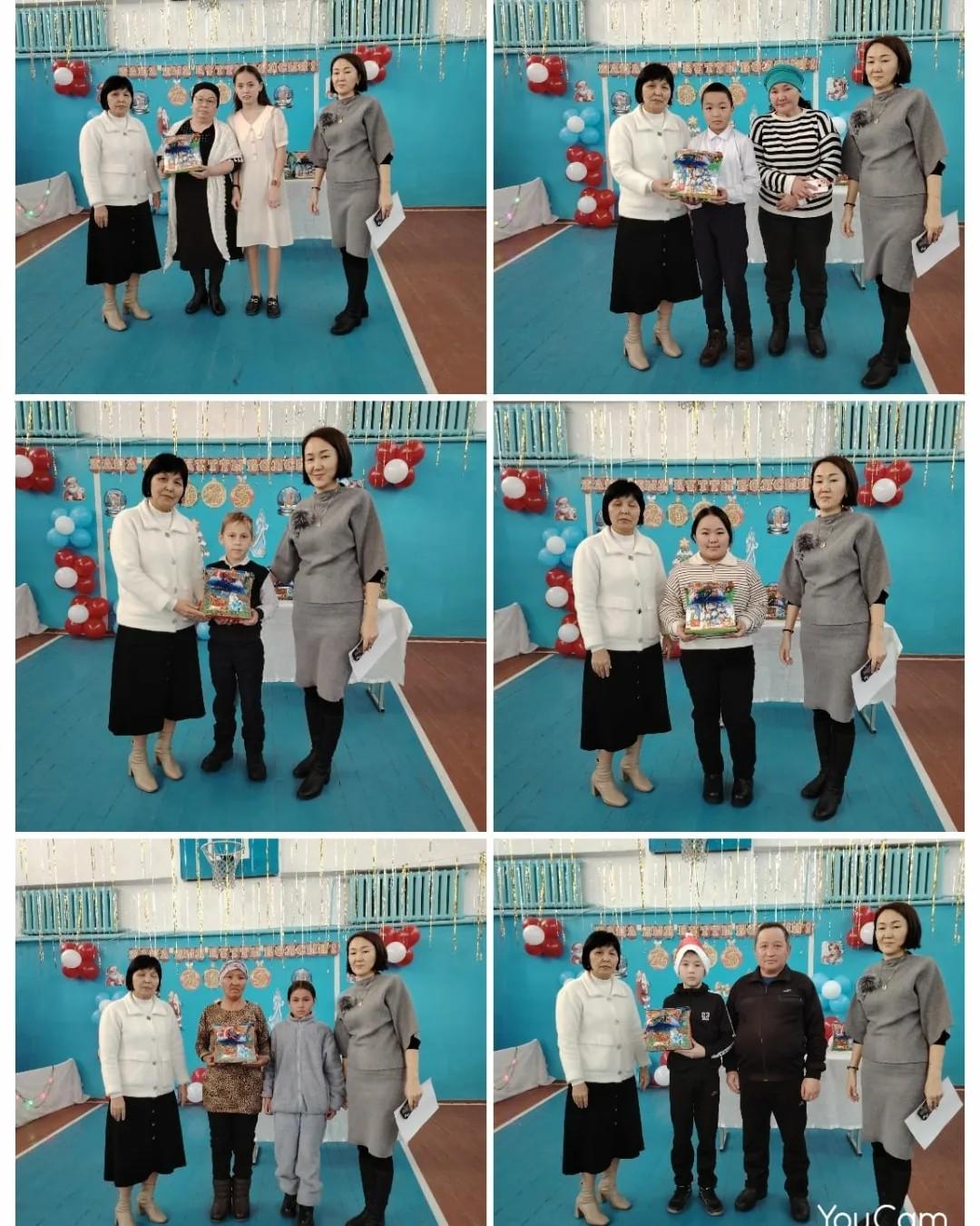 Мектебіміздің 2011 жылғы түлектері атынан көп балалы, аз қамтылған және толық емес отбасыларынан шыққан 10 оқушыға жаңа жылдық сыйлықтар беріледі.